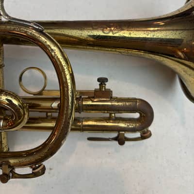 Olds Ambassador Cornet (c. 1966–67) – Good Condition w/ Case, Bach 5C, Humes & Berg Mute image 11