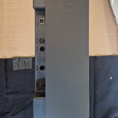 Yamaha P-145 B 2020 - Black image 11