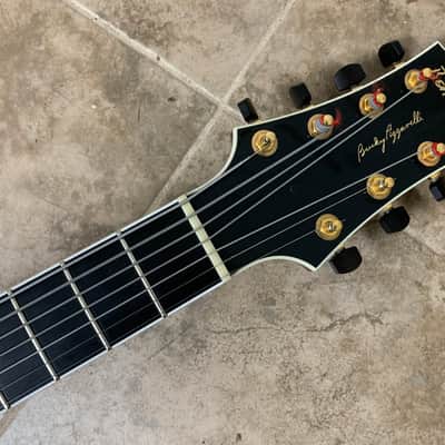 Benedetto Bucky Pizzarelli in Blonde image 7