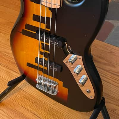 Share Fender Squier Jazz 4-string Bass - Custom Painted New York City Twin Towers Skyline image 4