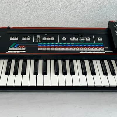 Very Nice Roland JX-3P 61-Key Programmable Preset Polyphonic Synthesizer with PG-200 Programmer  Black, Very Clean Ships Fast  !