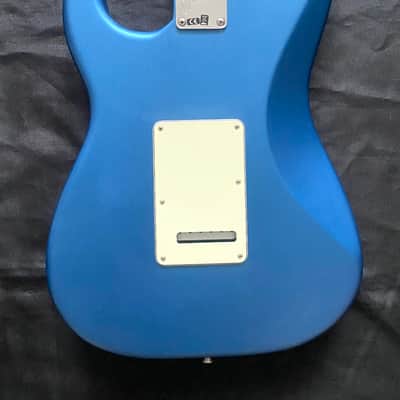 Fender American Performer Stratocaster 2023 Satin Lake Placid Blue image 2