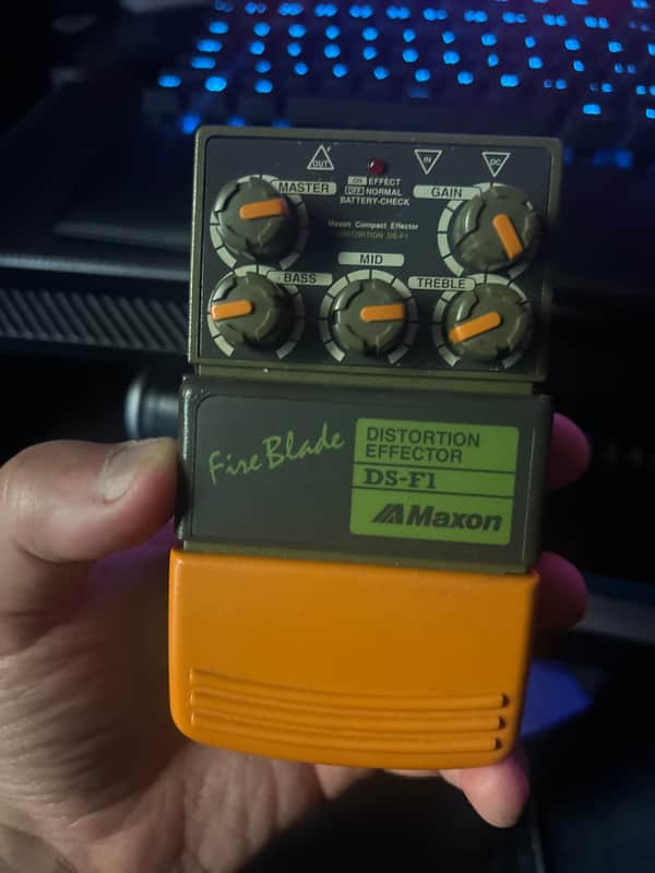 Maxon DS-F1 1990 - Green image 1