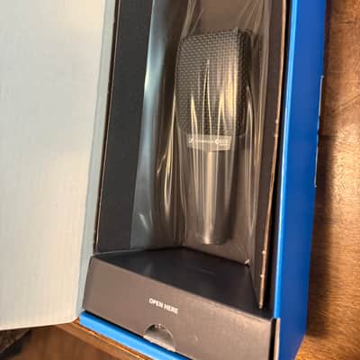 Sennheiser e609 Silver Supercardioid Dynamic Microphone 1998 - Present - Dark Gray image 1
