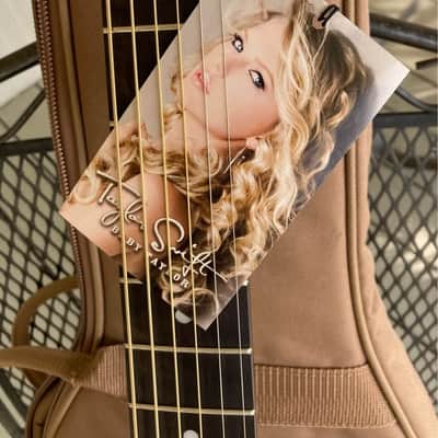 NOS Taylor TSBT Taylor Swift Baby Taylor 2011 - Natural image 3