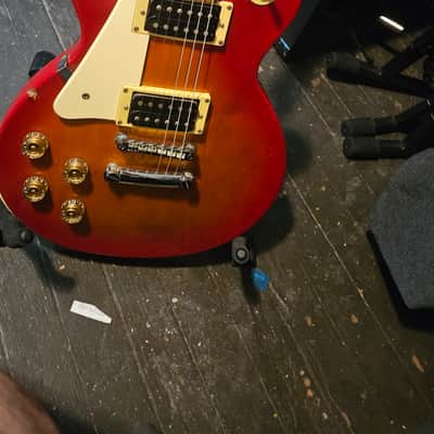 Epiphone  Les paul  2001 - Sun burst image 1