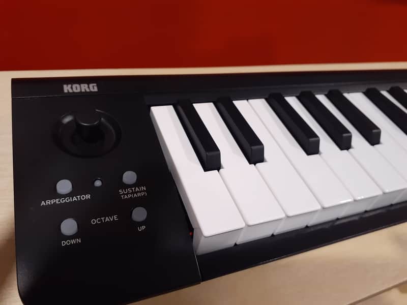 Korg microKEY Air 25-Key Bluetooth/USB MIDI Controller image 1