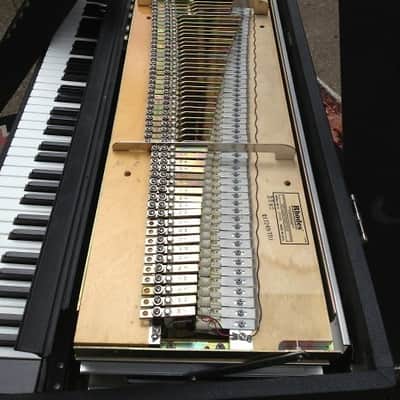 Vintage Fender Rhodes suitcase electric piano 73 mkII Black image 14