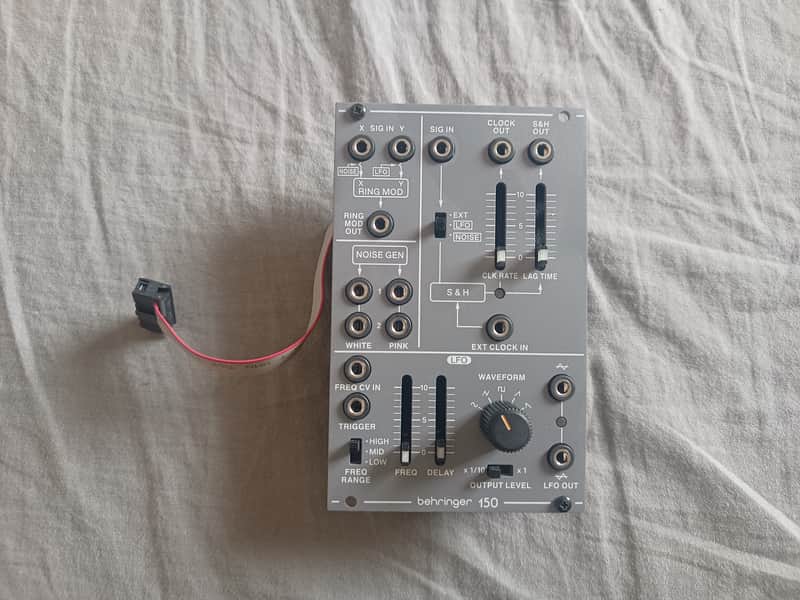 Behringer 150 Ring Mod/Noise/S&H/LFO Eurorack Synthesizer Module image 1
