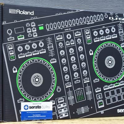 Roland DJ-505 DJ Controller Two-channel Four-Deck Controller for Serato DJ Pro image 10
