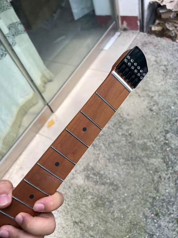 1 Headless 24frets roasted maple electric guitar neck c contour 25.5 spoke truss rod with lock image 1