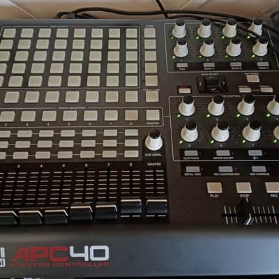 Akai APC40 2010s - Black image 3