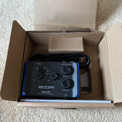 Zoom AMS-24 USB-C Audio Interface for Music and Streaming 2022 - Present - Black / Blue image 2