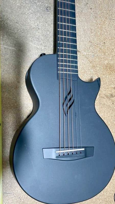 Enya Nova Go 2020s - Black image 1