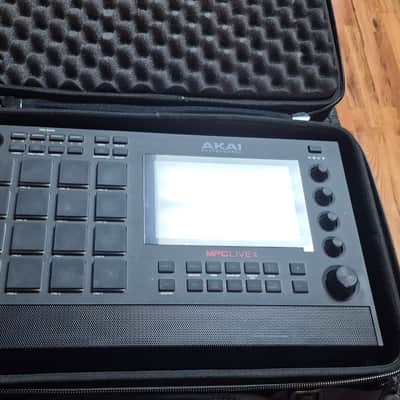Akai MPC Live II Standalone Sampler / Sequencer 2020 - Present - Black image 7