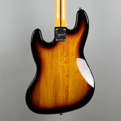 Squier Classic Vibe '70s Jazz Bass in 3-Color Sunburst image 6