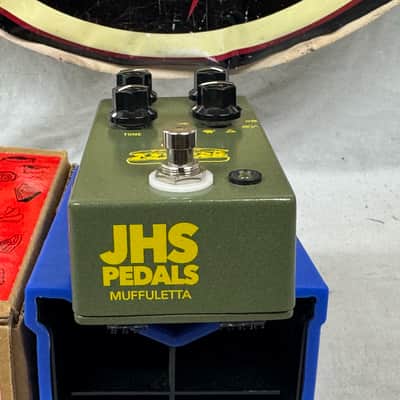 JHS Pedals Muffuletta Fuzz Pedal with Box - Army Green image 3