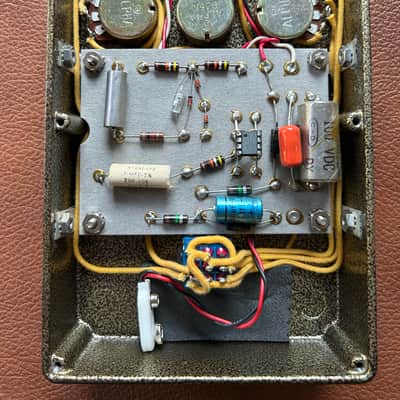 Clark Amplification Gainster 90's - Hammertone green | Reverb