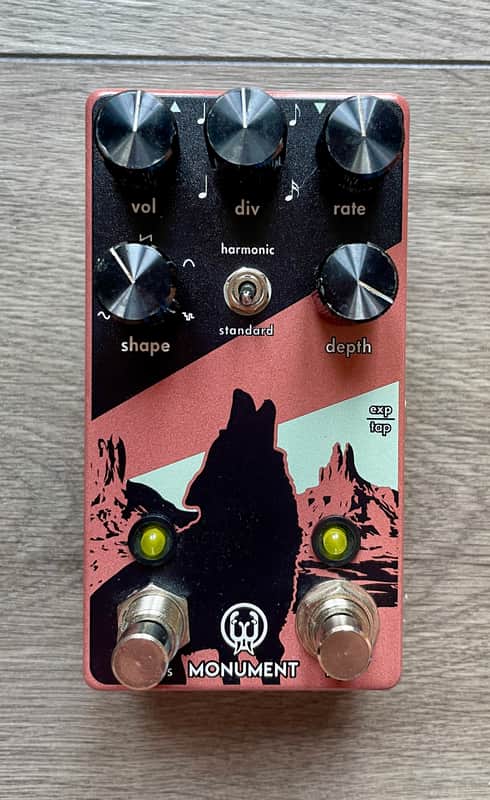 Walrus Audio Monument Harmonic Tap Tremolo V2 2018 - Present - Coral / Black image 1