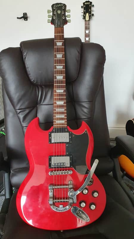 Epiphone SG G-400 - electric guitar with Bigsby Bridge - | Reverb