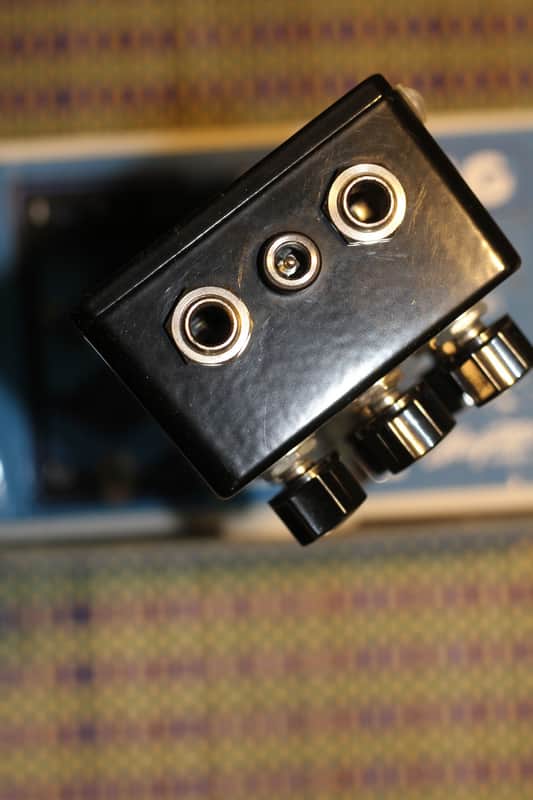 Magnetic Effects ZIG ZAG オーバードライブ Magnetic Effects Zig Zag Dual Stage Overdrive | Reverb France