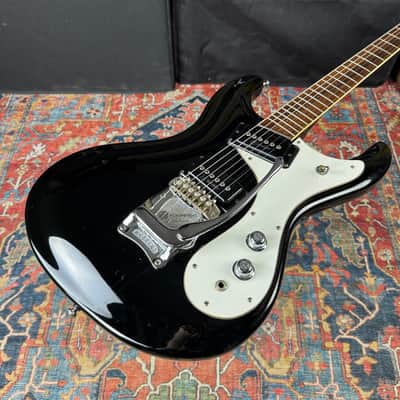 Mosrite of California "The Ventures Model" 65 Reissue - 1980's image 2