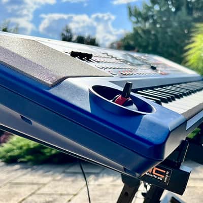 Korg Liverpool 61-Key Arranger with Lennon and McCartney Beatles Songs 2010s - Blue/Union Jack image 6