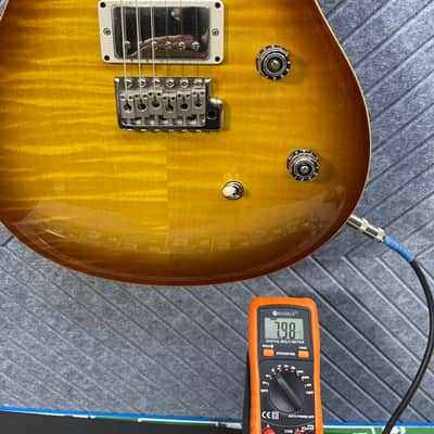 PRS CE24 2018 1 of 50 Wilcutt Guitars Livingston Lemondrop Burst SkunkWerx Collector Grade 9/10 SIGNED BY PAUL image 17