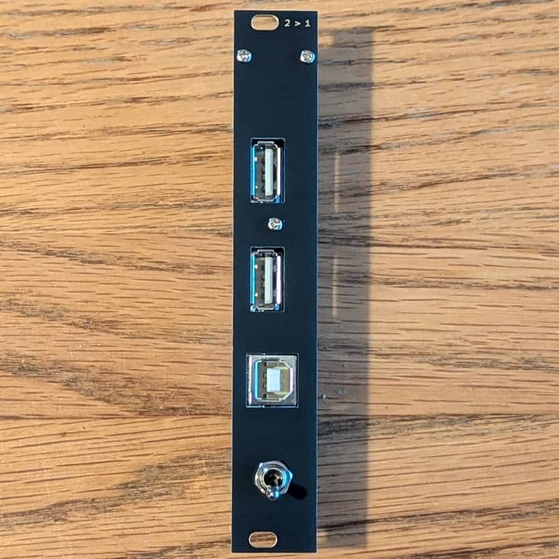 Two > One Monome Teletype USB Device Switch Bild 1
