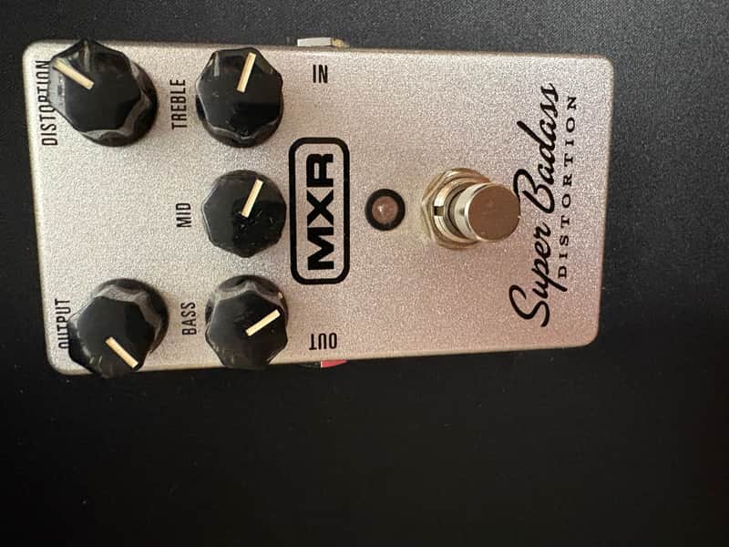 MXR M75 Super Badass Distortion