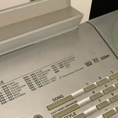 Yamaha PSR-295 Portatone 61-Key Touch-Sensitive Musical Keyboard image 3