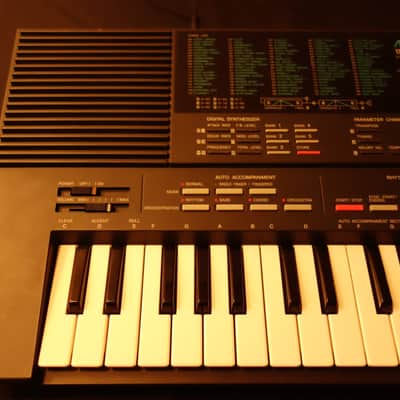Yamaha PSS-480 digital synthesizer image 5