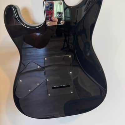 Fender MIJ Aerodyne Special Stratocaster HSS 2022 - 2024 - Hot Rod Burst image 5