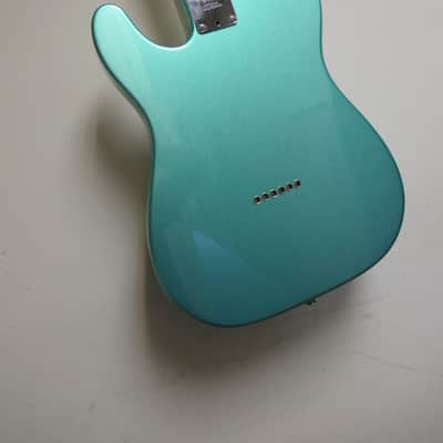 Fender USA Telecaster 2019 - Lake Placid Blue image 4