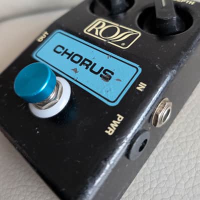 Ross Chorus vintage pedal mods upgrades modified modded mod true bypass light power modulation hotrod unique image 7
