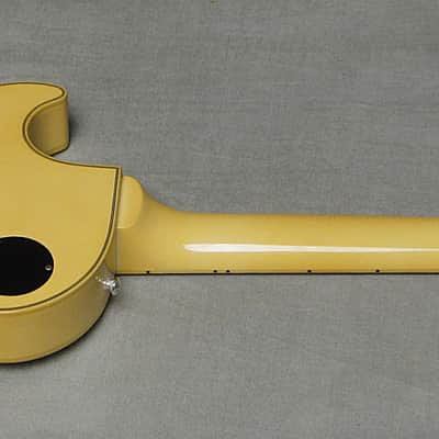 Gibson Ltd Ed Les Paul Custom - Antique Alpine White VOS image 8