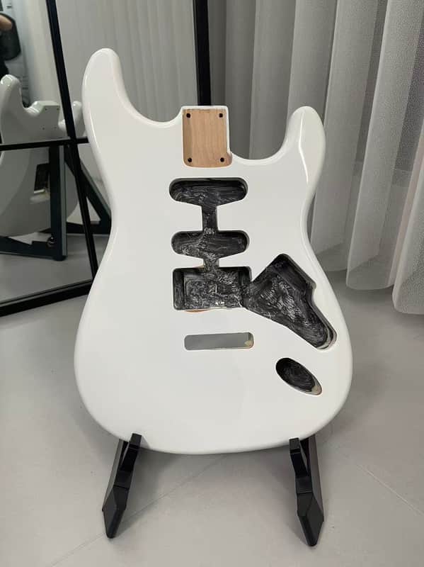 White gloss SSH Alder wood Strat Electric guitar body single single humbucker image 1