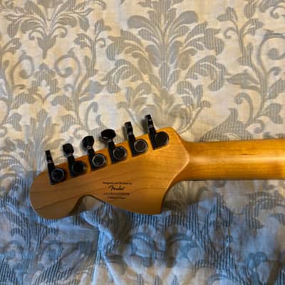 Squier Contemporary Stratocaster HH FR Roasted 2021 - Present - Shell Pink Pearl image 4