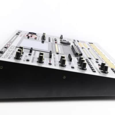 Roland MC-909 Sampling Groovebox Music Sampler Voltage Selectable W/DIMM 256MB image 14