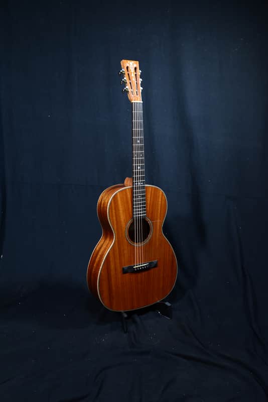 2019 Maestro Guitars 00 Traditional Series Mahogany Top image 1