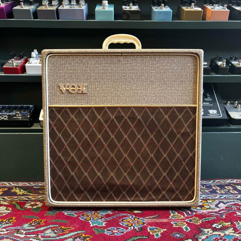1962 Vox AC-4 6-Watt 1×8″ Guitar Combo Fawn