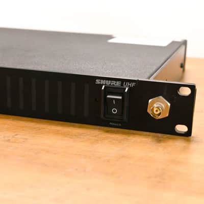 Shure UA845-UA UHF Antenna Distribution System 782-806 MHz CG01Z5E image 2