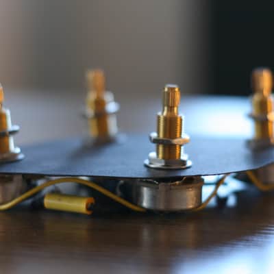 Wiring Kit Mallory MUSTARD .022uF Caps CTS 550k LONG shaft pots for Gibson Les Paul Std image 3