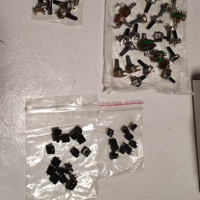 Roland TB-303 / TR-606 and others spare parts (original) 1984