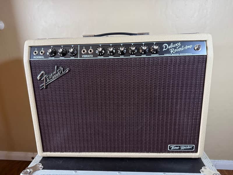 Fender Tone Master Deluxe Reverb 2-Channel 22-Watt 1x12" Digital Guitar Combo 2020 - Present - Blonde image 1