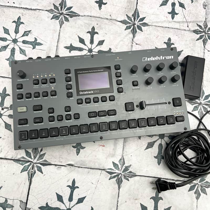 Immagine Elektron Octatrack MkII Dynamic 8-Track Performance Sampler - 1
