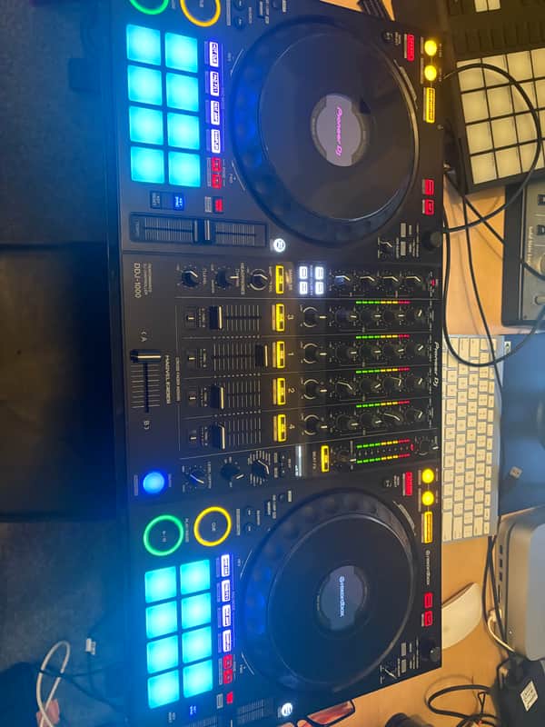 Pioneer DDJ-1000 4-Channel Rekordbox DJ Controller