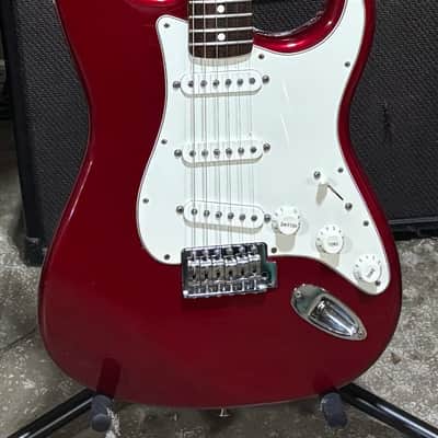 Fender Standard Stratocaster with Maple Fretboard 1998 - 2005 - Candy Apple Red image 2