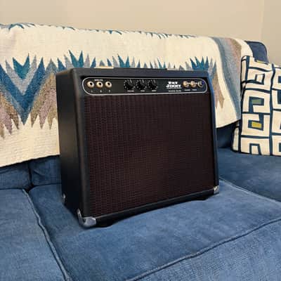 Fat Jimmy “Tone Box” 1x10 Tube Amp image 3