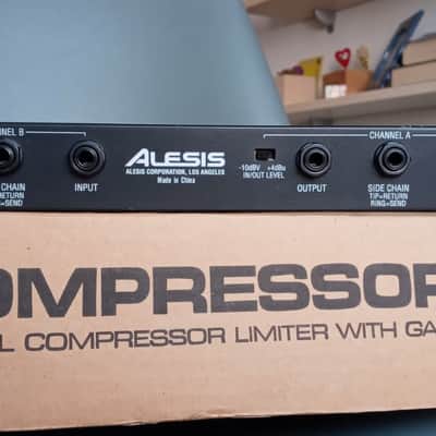 Alesis 3630 Dual-Channel Compressor / Limiter with Gate 1990s - Black image 6
